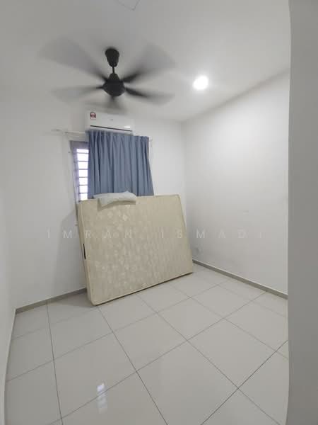 Rumah Teres 2 Tingkat untuk Dijual di Hulu Langat (Selangor) - Imran Ismadi - Bedroom - PropertyGuru.com.my