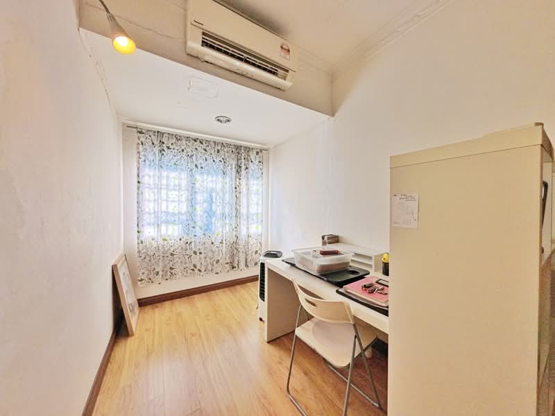 2-storey Terraced House for Sale in SS 21, Damansara Utama (Petaling Jaya) - KH LEE - Study - PropertyGuru.com.my