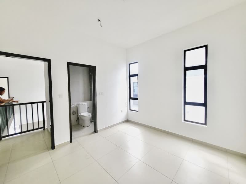 Cluster House for Sale in Semenyih (Selangor) - Alif Saad - Bathroom - PropertyGuru.com.my