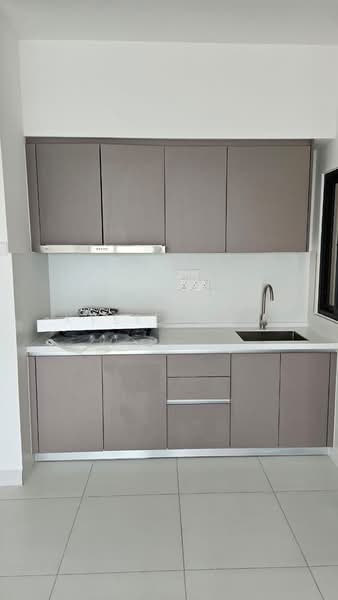 Servis Apartment untuk Disewa di The Tropika - Kylie Hoh - Kitchen - PropertyGuru.com.my