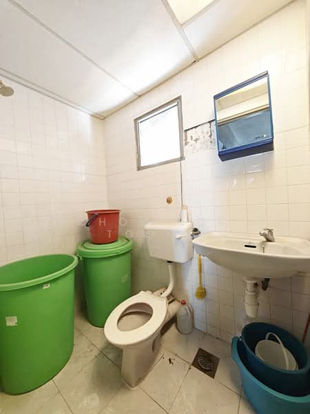 Terraced House for Sale in Desa Setapak (Wangsa Maju) - Chow Kok Toong - Bathroom - PropertyGuru.com.my