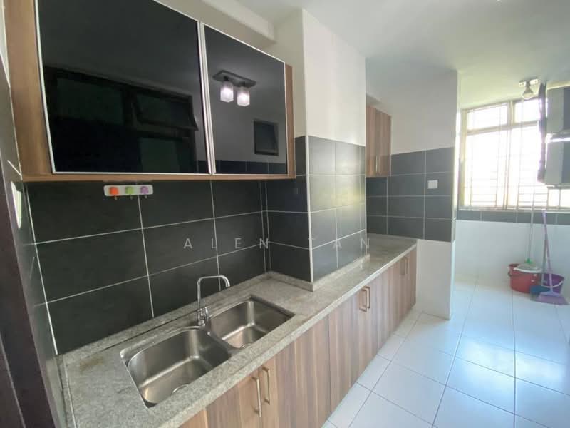 Service Residence for Rent at D'Inspire Residence (Inspira Bestari) - Alen Tan - PropertyGuru.com.my
