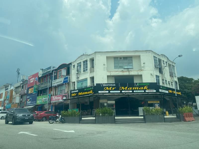 2-storey Terraced House for Sale in Bandar Bukit Tinggi (Klang) - Andrew Lim - Exterior - PropertyGuru.com.my