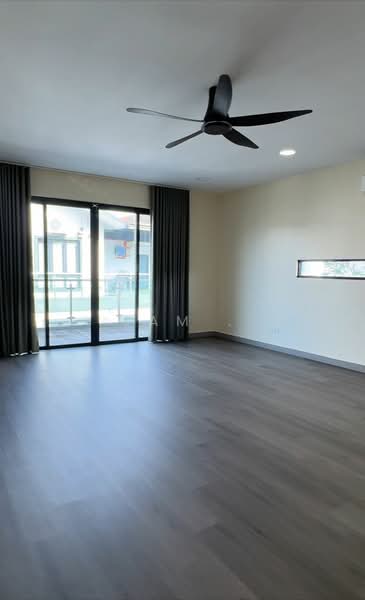 Bungalow for Sale in Johor Bahru (Johor) - Sam . - Living Room - PropertyGuru.com.my