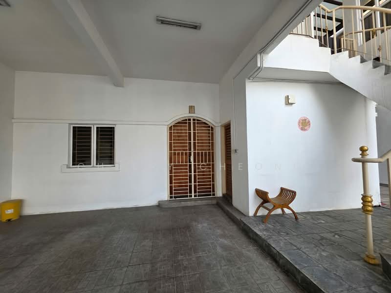 Semi-Detached House for Sale in Taman Puncak Perdana (Cheras) - Cheery Cheong - Exterior - PropertyGuru.com.my