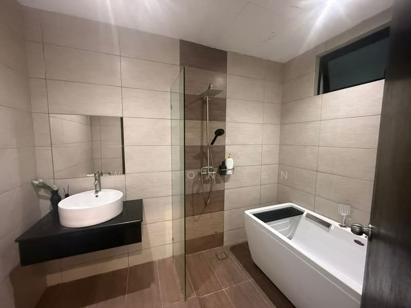 Service Residence for Sale at Molek Regency - Winson Tan - Bathroom - PropertyGuru.com.my