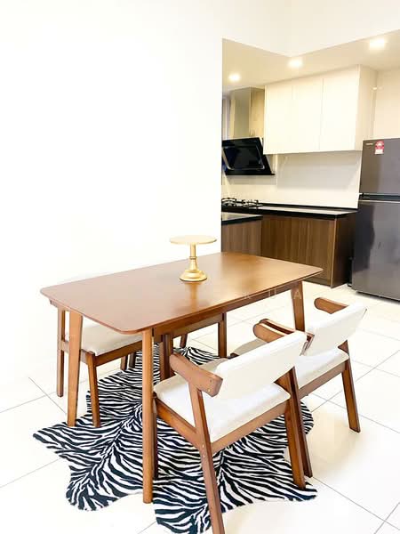 Servis Apartment untuk Disewa di The Era @ Duta North - Leslie Kua - Dining Room - PropertyGuru.com.my
