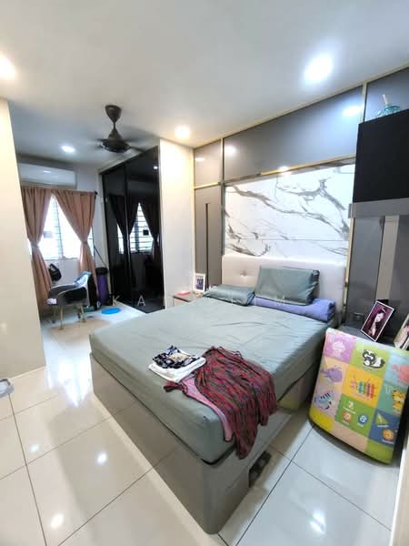 2-storey Terraced House for Sale in Taman Mutiara Rini (Skudai) - Karl Lim - Bedroom - PropertyGuru.com.my