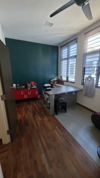 3-storey Terraced House for Sale in Setia Utama (Setia Alam) - Surendran Karapiah - Study - PropertyGuru.com.my