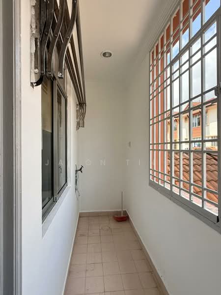 Kondominium untuk Dijual di Nusavilla - Jason Ting - Balcony - PropertyGuru.com.my