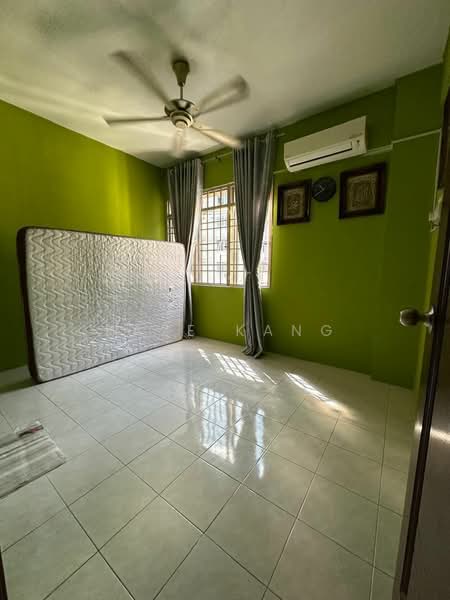 Apartment for Rent at Desa Bayan Apartment - Kaze Kang - PropertyGuru.com.my