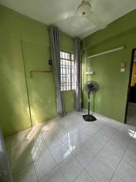 Apartment for Rent at Desa Bayan Apartment - Kaze Kang - PropertyGuru.com.my
