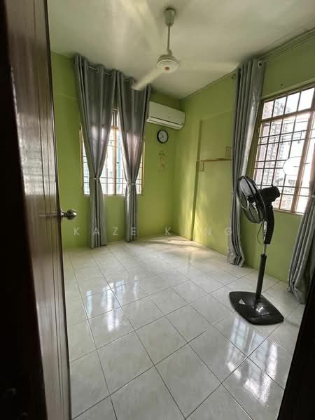 Apartment for Rent at Desa Bayan Apartment - Kaze Kang - PropertyGuru.com.my