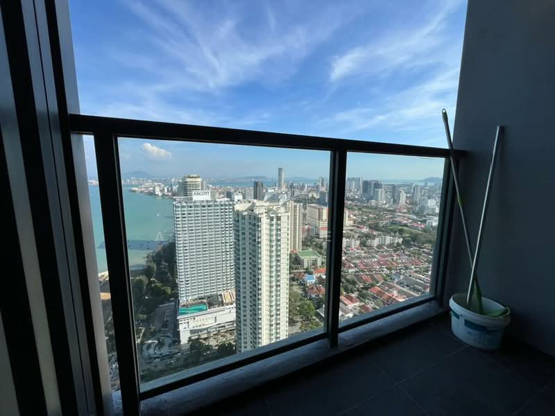 Servis Apartment untuk Disewa di Marriott Residence @ Gurney - Apple Yeap - Balcony - PropertyGuru.com.my