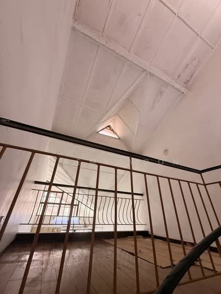 1.5-storey Terraced House for Sale in Taman Molek (Johor Bahru) - Jeremy Voon - Interior - PropertyGuru.com.my