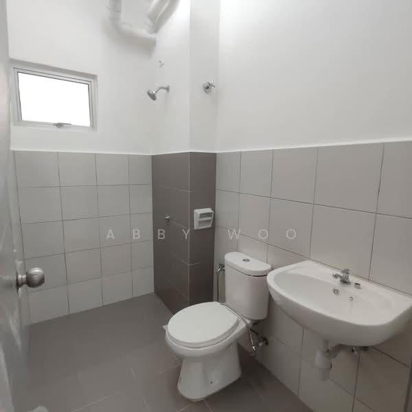 Apartment for Rent at Duta Perintis - Abby Woo - Bathroom - PropertyGuru.com.my