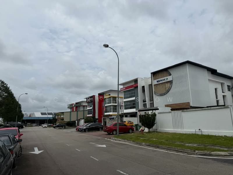Kilang untuk Dijual di Bandar Baru Permas Jaya (Permas Jaya) - Carrien Siow - Exterior - PropertyGuru.com.my