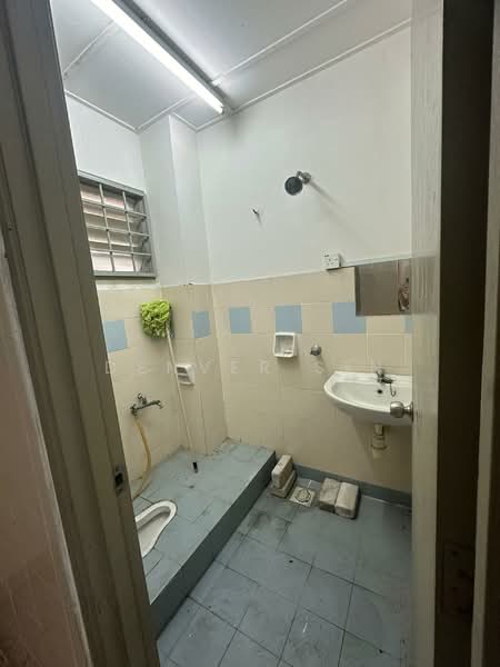 2-storey Terraced House for Sale in Bandar Mahkota Cheras (Cheras) - Denver Sin - Bathroom - PropertyGuru.com.my