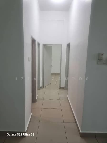 Condominium for Sale at Riverdale @ Usj One Park - Izzat Zamros - Corridor - PropertyGuru.com.my