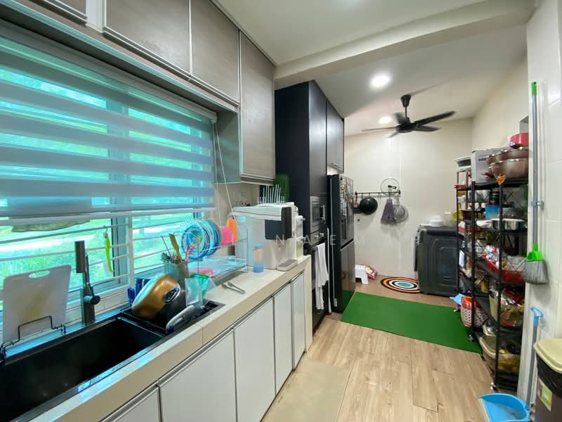 3-storey Terraced House for Sale in Kajang (Selangor) - Nurul Naemah - Kitchen - PropertyGuru.com.my