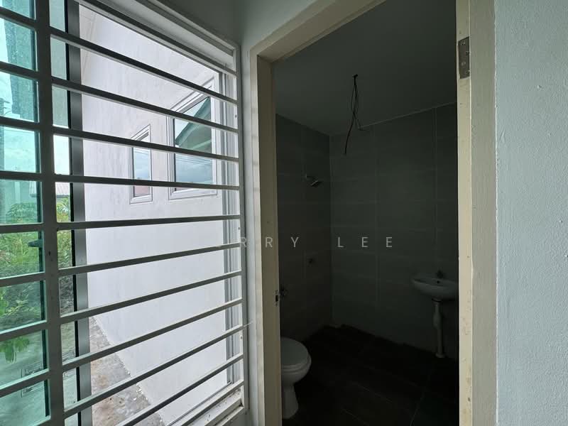 1-storey Terraced House for Sale in Lundu (Sarawak) - Cherry Lee - PropertyGuru.com.my