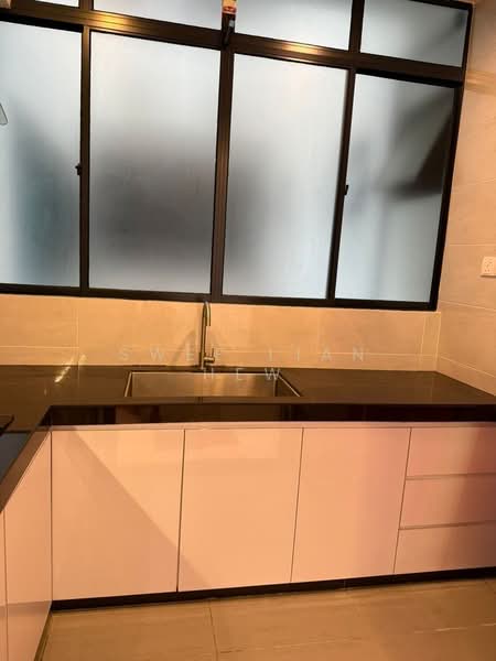Service Residence for Sale at Damai Hillpark - Swee Lian Hew - Kitchen - PropertyGuru.com.my