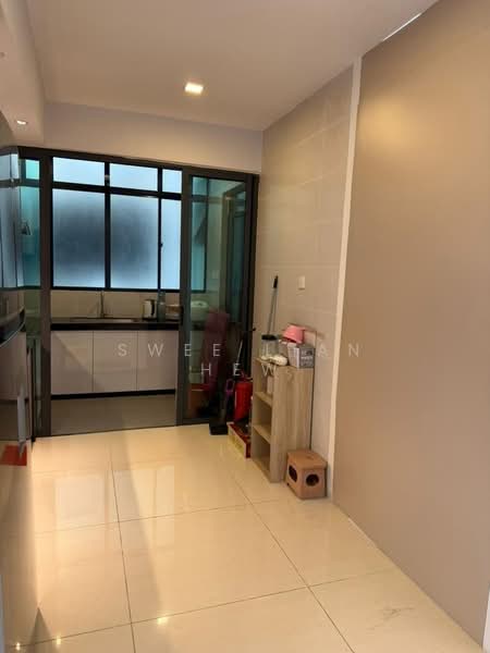 Service Residence for Sale at Damai Hillpark - Swee Lian Hew - Kitchen - PropertyGuru.com.my