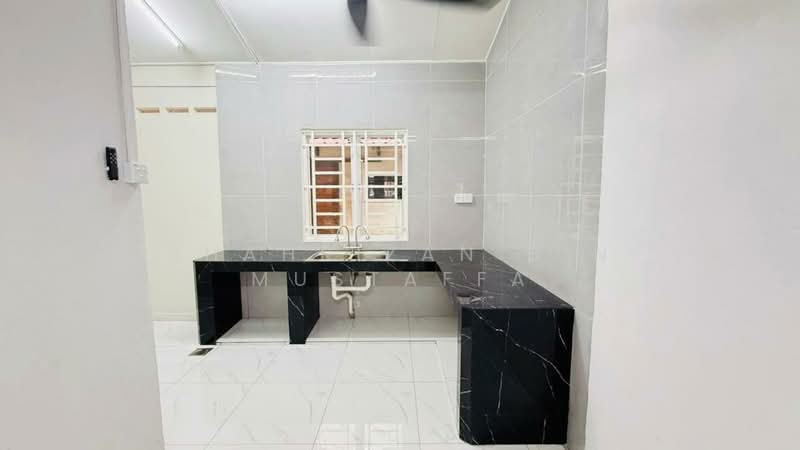 Rumah Teres 2 Tingkat untuk Dijual di Taman Nusantara (Iskandar Puteri (Nusajaya)) - Shahrizan Bin Mustaffa - Kitchen - PropertyGuru.com.my