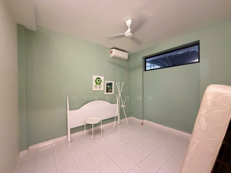 Rumah Teres 1 Tingkat untuk Dijual di Taman Hijau (Jelutong) - Qyan Goh - Bedroom - PropertyGuru.com.my