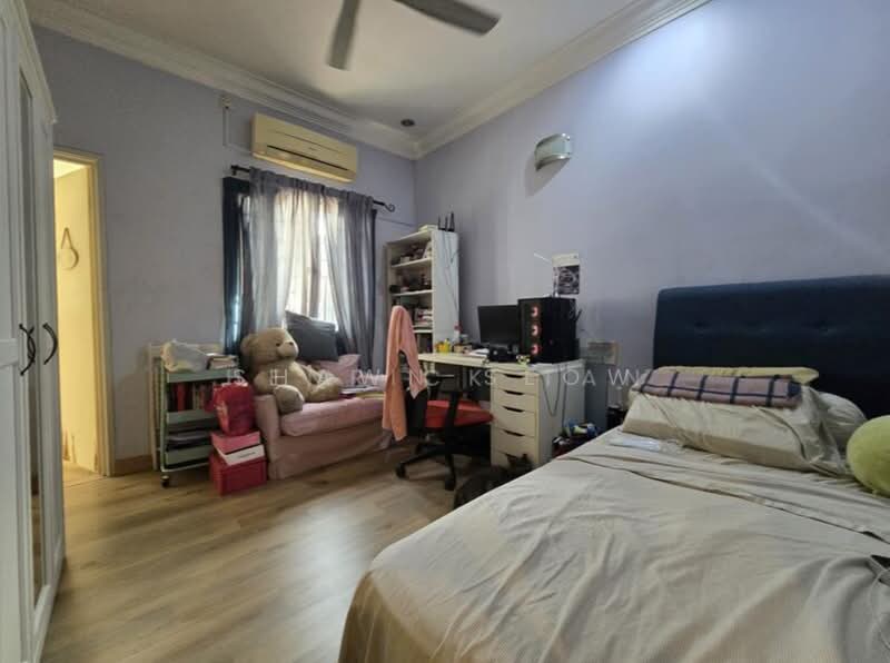 Terraced House for Sale in Kota Kemuning (Shah Alam) - Shawn Seow - Bedroom - PropertyGuru.com.my