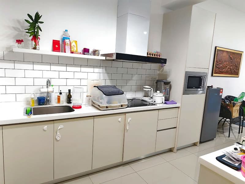 Service Residence for Sale at East Parc @ Manjalara - Kelvin Ng - Kitchen - PropertyGuru.com.my
