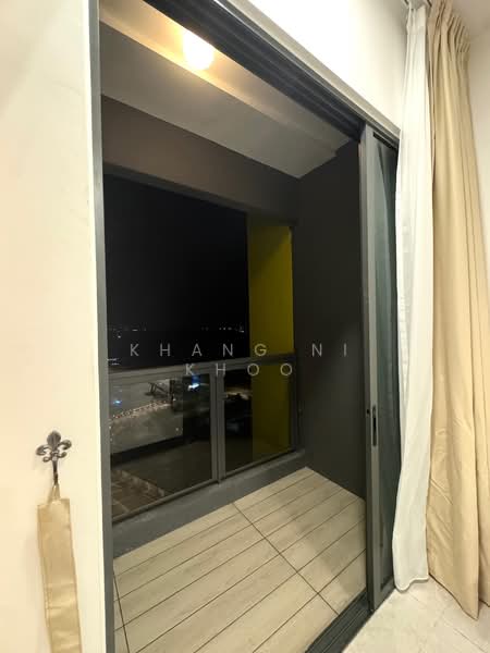Apartment for Rent at Savana @ Batu Kawan - Khang Ni Khoo - Balcony - PropertyGuru.com.my
