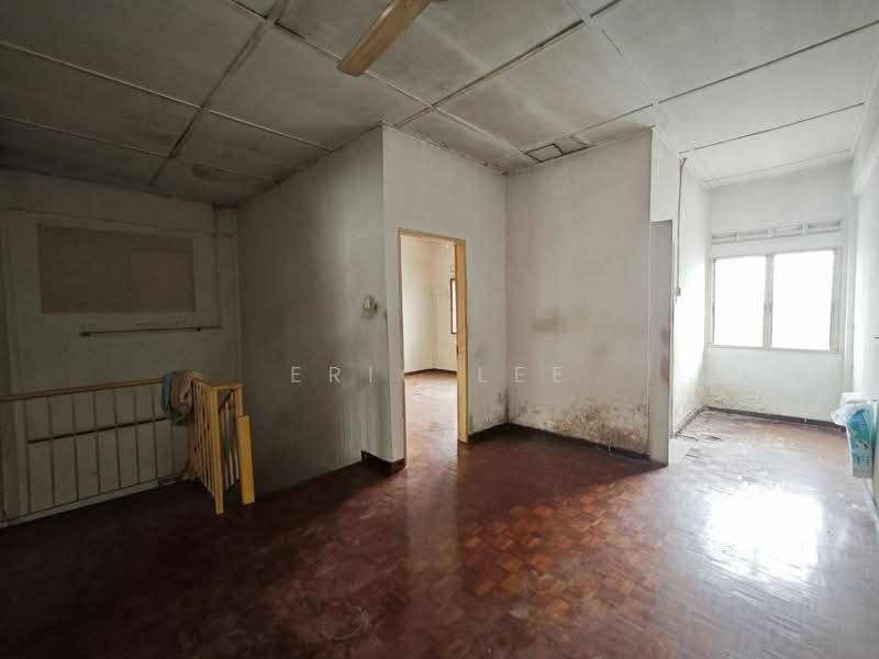 2-storey Terraced House for Sale in Taman Sri Kulai Baru 2 (Kulai) - Eric Lee - Interior - PropertyGuru.com.my