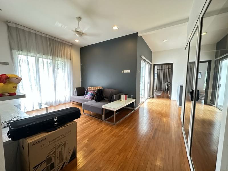Rumah Banglo untuk Disewa di Jade Hills (Kajang) - Yan Li Eow - Living Room - PropertyGuru.com.my