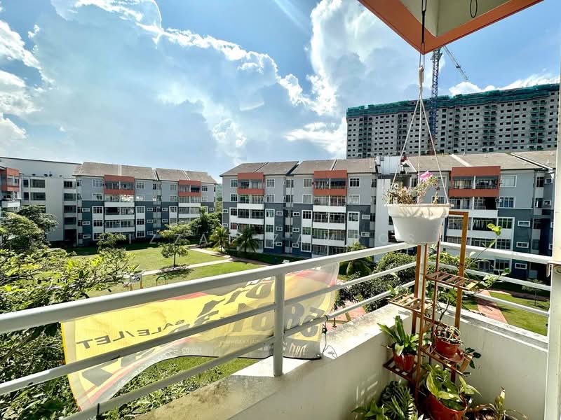 Pangsapuri untuk Dijual di Casa Dahlia - Izzat Zamros - Exterior - PropertyGuru.com.my