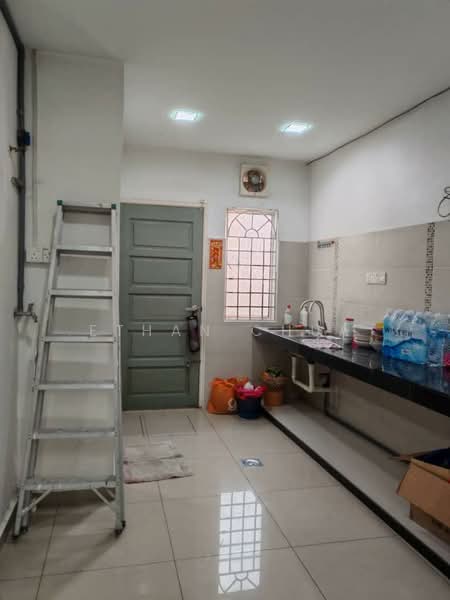 Rumah Teres 2 Tingkat untuk Dijual di Taman Sentosa (Klang) - Ethan Chua - Kitchen - PropertyGuru.com.my