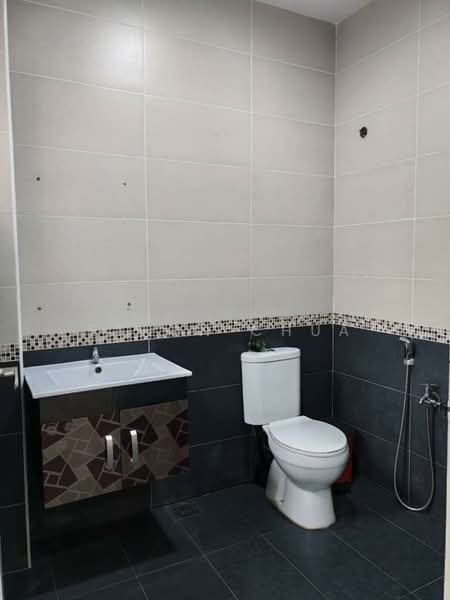 Rumah Teres 2 Tingkat untuk Dijual di Taman Sentosa (Klang) - Ethan Chua - Bathroom - PropertyGuru.com.my