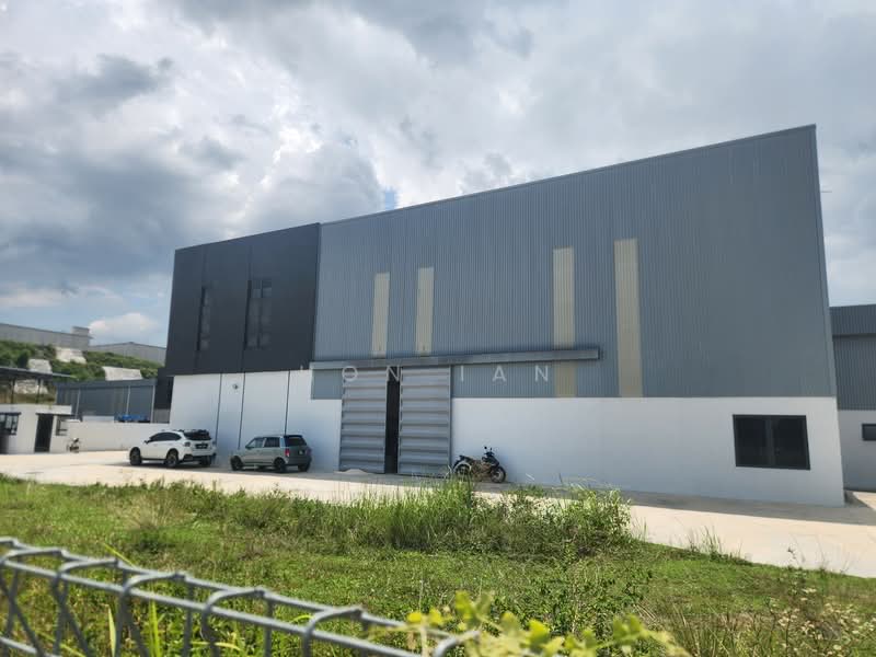 Semi-D Factory for Rent in Eco Business Park V (Puncak Alam) - Hon Ian - Exterior - PropertyGuru.com.my