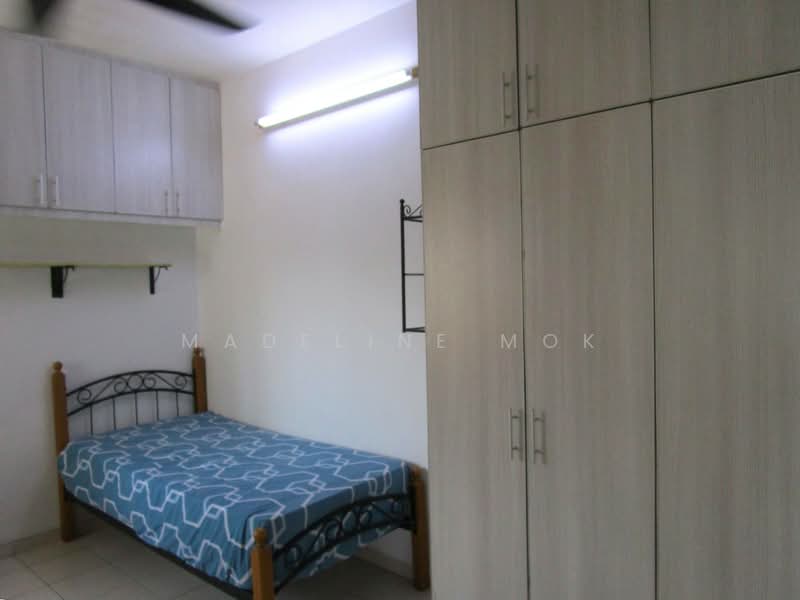 Kondominium untuk Disewa di Desa Permai - Madeline Mok - 2nd Bedroom - PropertyGuru.com.my