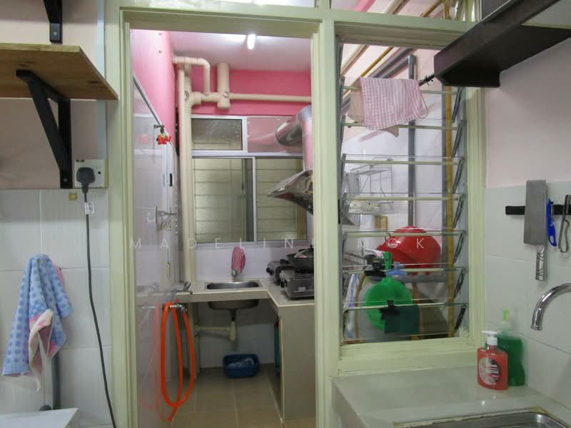 Kondominium untuk Disewa di Desa Permai - Madeline Mok - Wet Kitchen - PropertyGuru.com.my