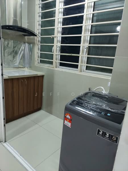 Condominium for Rent at 222 Residency - Jeff Ooi - Kitchen - PropertyGuru.com.my
