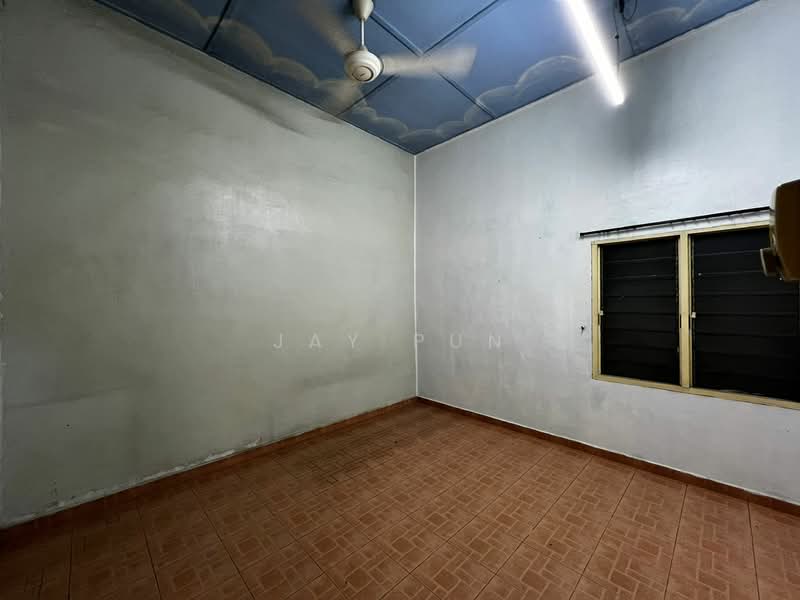 Rumah Teres 1 Tingkat untuk Dijual di Saleng (Senai) - Jay Pun - Interior - PropertyGuru.com.my