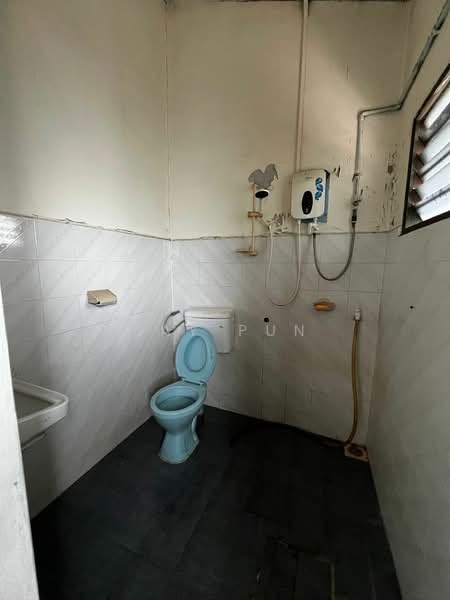 Rumah Teres 1 Tingkat untuk Dijual di Saleng (Senai) - Jay Pun - Bathroom - PropertyGuru.com.my