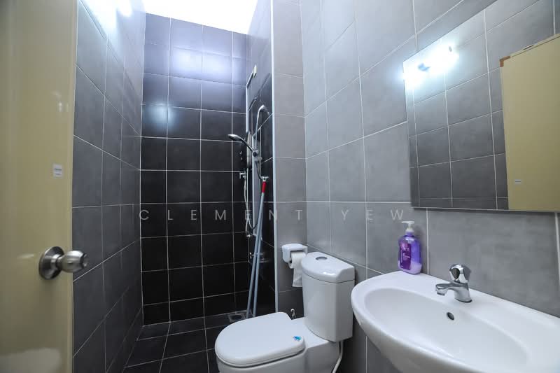 Rumah Teres 2 Tingkat untuk Disewa di Setia Alam (Selangor) - Clement Yew - Bathroom - PropertyGuru.com.my
