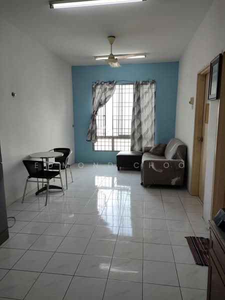 Apartment for Sale at Vista Impiana - Edmond Choo - Living Room - PropertyGuru.com.my