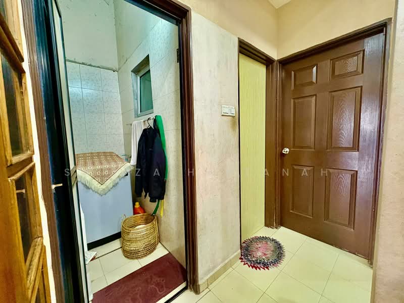 2-storey Terraced House for Sale in Taman Idaman Murni (Labu) - Sariza Hartanah - PropertyGuru.com.my