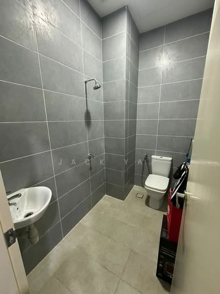 Kondominium untuk Disewa di 18 Madge - Jack Yap - Bathroom - PropertyGuru.com.my