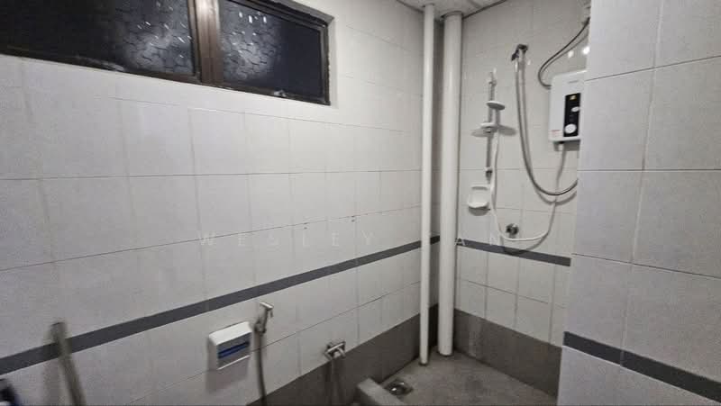 Condominium for Sale at Siantan Puri (8th Avenue) - Wesley Tan - Bathroom - PropertyGuru.com.my