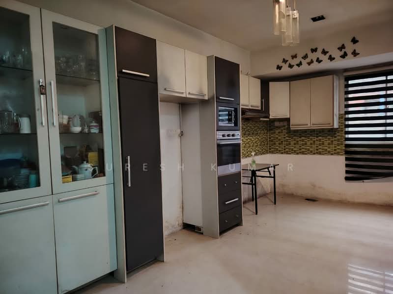 Rumah Berkembar untuk Dijual di Puchong (Selangor) - Suresh Kumar - Kitchen - PropertyGuru.com.my
