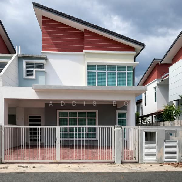 Rumah Berkembar untuk Dijual di Semenyih (Selangor) - Addis Bo - Exterior - PropertyGuru.com.my